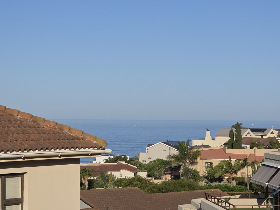 4 Bedroom Property for Sale in Wavecrest Eastern Cape